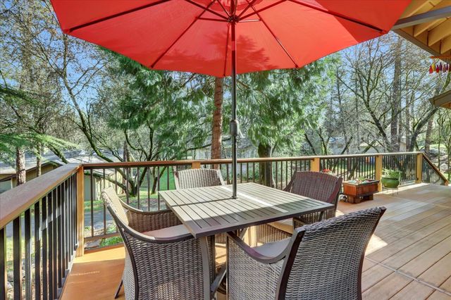 19308 Explorer Ct, Penn Valley, CA 95946