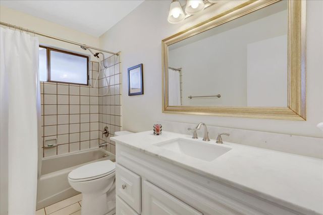 19308 Explorer Ct, Penn Valley, CA 95946