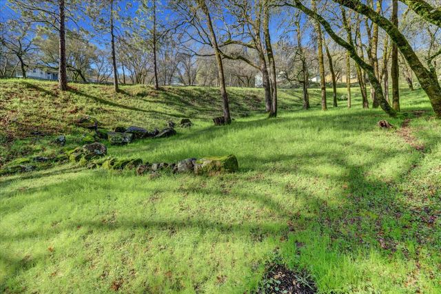 19308 Explorer Ct, Penn Valley, CA 95946