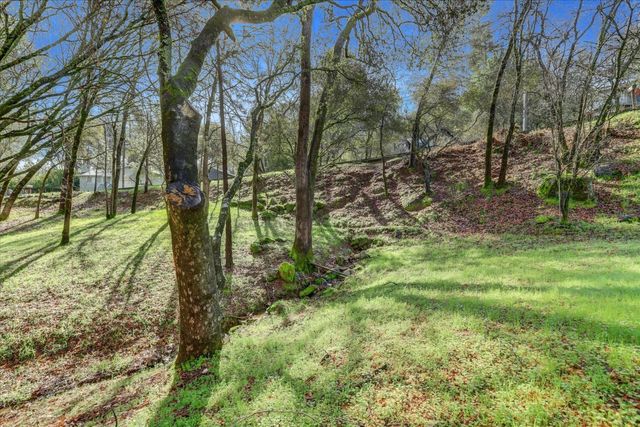 19308 Explorer Ct, Penn Valley, CA 95946