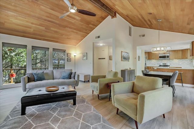 19308 Explorer Ct, Penn Valley, CA 95946