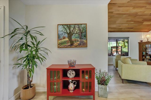 19308 Explorer Ct, Penn Valley, CA 95946