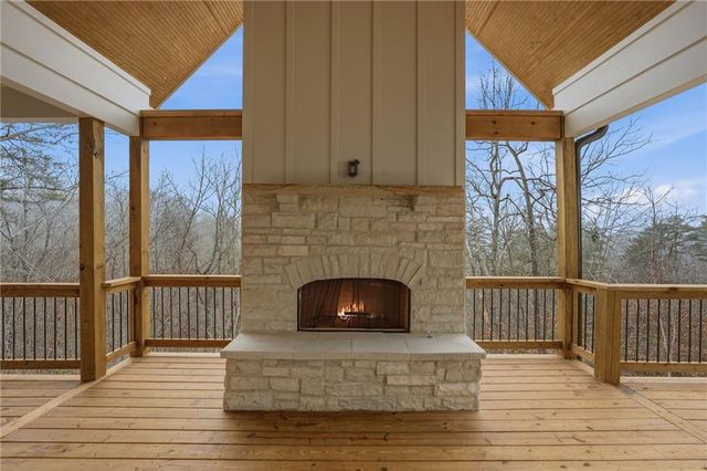 805 Captain Mcdonald Road, Dahlonega, GA 30533