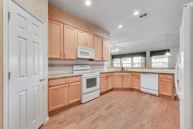 5804 Legend Lane, The Colony, TX 75056