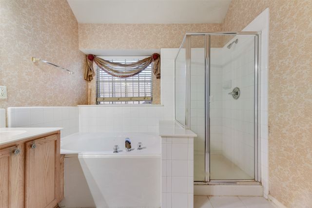 5804 Legend Lane, The Colony, TX 75056