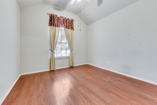 5804 Legend Lane, The Colony, TX 75056