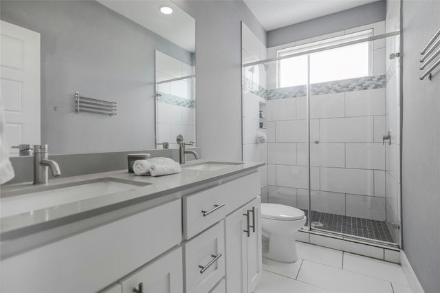 7607 Providence Ave A, Austin, TX 78752