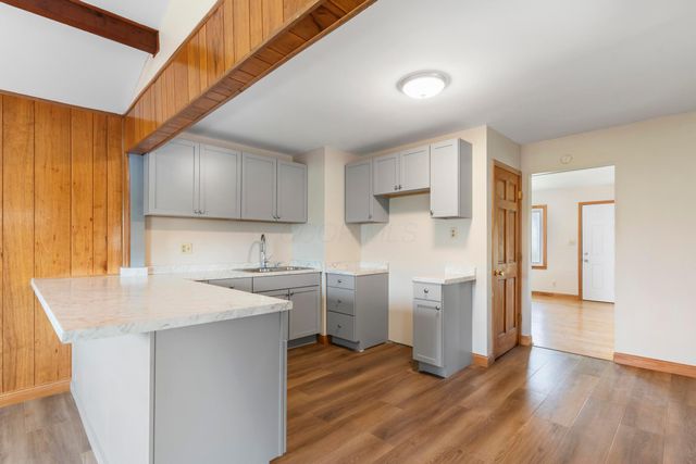 2249 Ashley Drive, Columbus, OH 43224