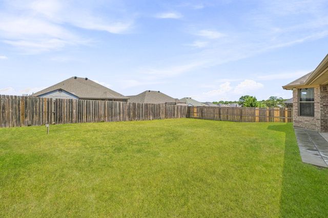 1245 Newcastle Drive, Weatherford, TX 76086