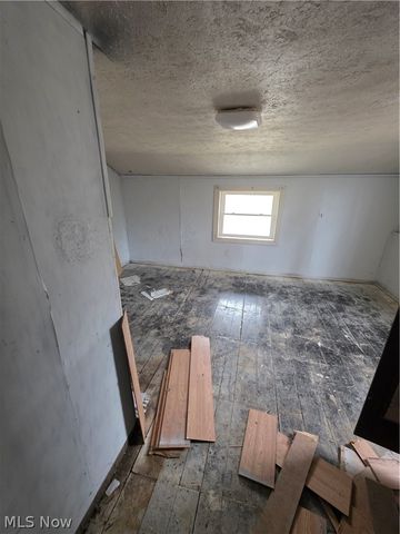 39277 Butternut Ridge Road, Elyria, OH 44035