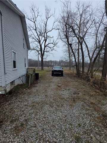 39277 Butternut Ridge Road, Elyria, OH 44035