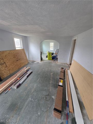 39277 Butternut Ridge Road, Elyria, OH 44035