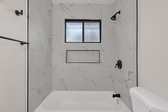 4891 E Rialto Avenue, Fresno, CA 93726