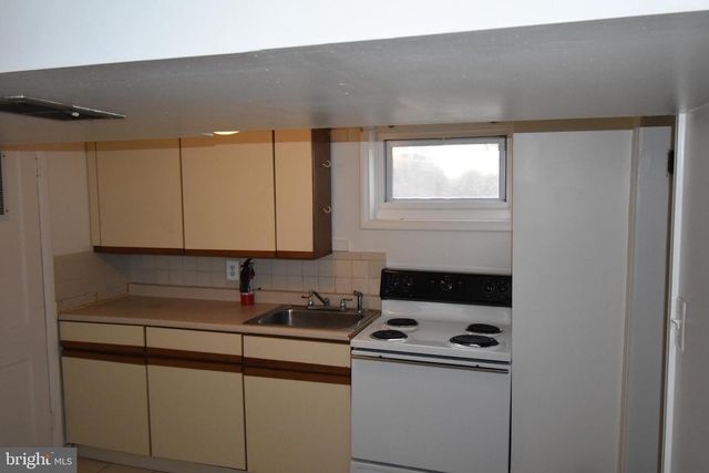6001 26TH ST N, Arlington, VA 22207