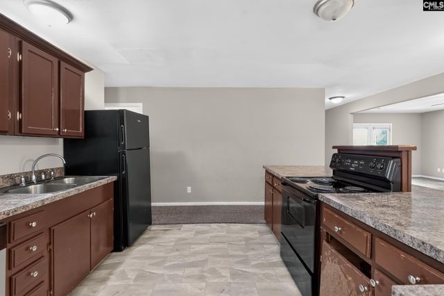 7226 S Lake Marion Circle, Columbia, SC 29223