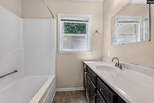 7226 S Lake Marion Circle, Columbia, SC 29223