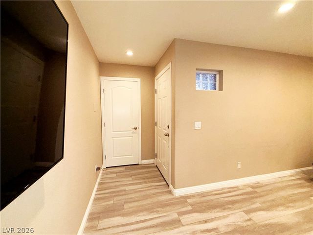 9325 West Desert Inn Road 145, Las Vegas, NV 89117