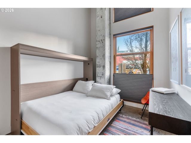 314 COLUMBIA St, Hood River, OR 97031