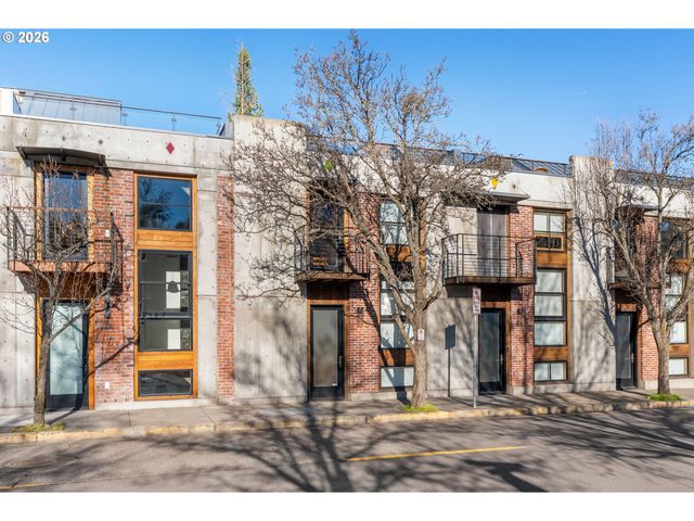 314 COLUMBIA St, Hood River, OR 97031