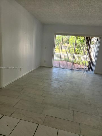 3816 SW 68th Way 14-F, Miramar, FL 33023