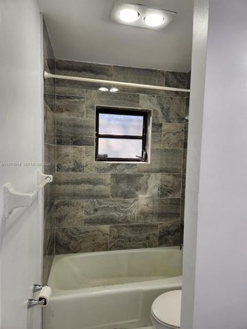 3816 SW 68th Way 14-F, Miramar, FL 33023