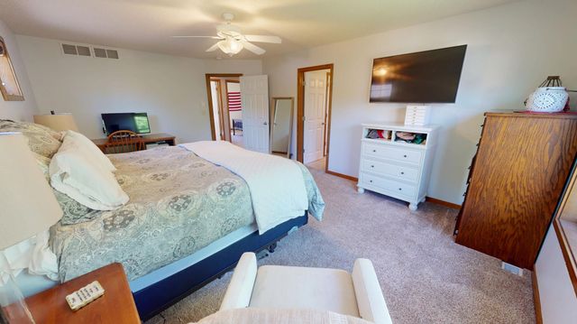 5884 Pintail Lane, White Bear Lake, MN 55110