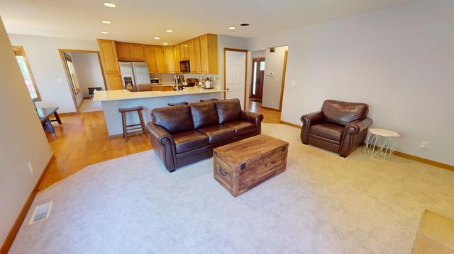 5884 Pintail Lane, White Bear Lake, MN 55110
