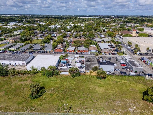 834 NW 10th Terrace, Fort Lauderdale, FL 33311