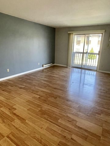 10047 Kennedy Avenue 2b, Highland, IN 46322