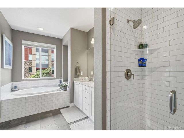 7486 S Logan St, Littleton, CO 80122