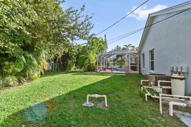 2738 SE Clareton Terrace, Port St Lucie, FL 34952