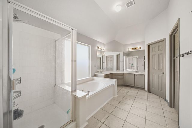 8804 Sunforest Lane, Pearland, TX 77584