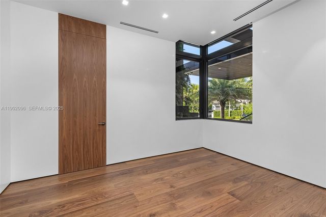 11404 N Bayshore Drive, North Miami, FL 33181
