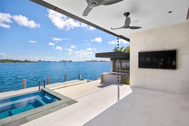 11404 N Bayshore Drive, North Miami, FL 33181