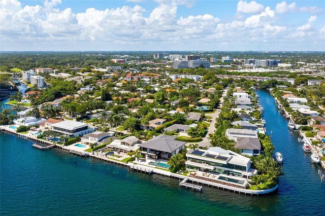 11404 N Bayshore Drive, North Miami, FL 33181