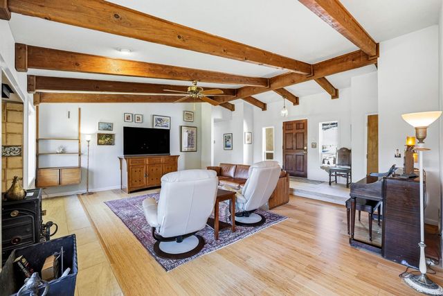 3707 Witt Rd, Auburn, CA 95602