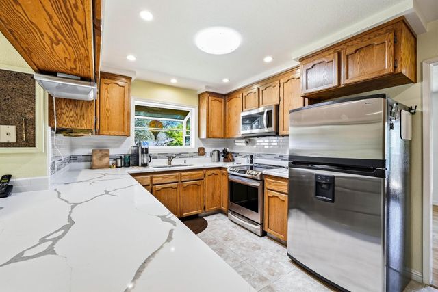 3707 Witt Rd, Auburn, CA 95602