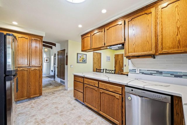 3707 Witt Rd, Auburn, CA 95602