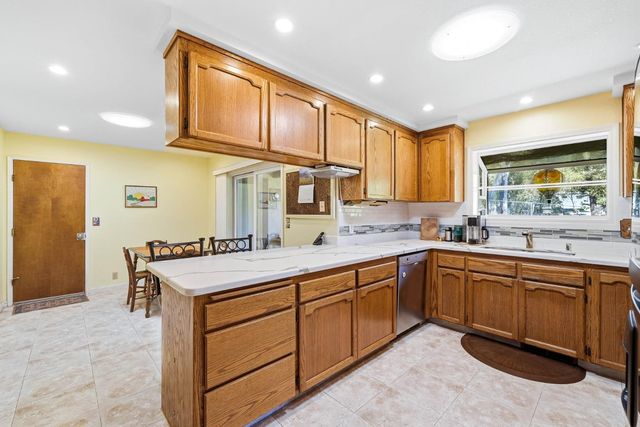 3707 Witt Rd, Auburn, CA 95602