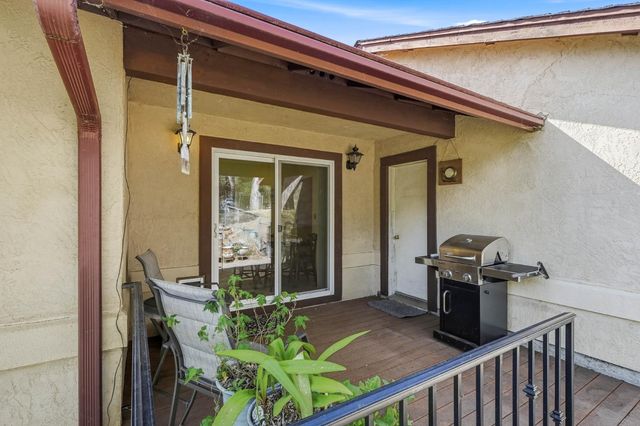 3707 Witt Rd, Auburn, CA 95602