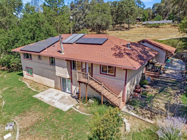 3707 Witt Rd, Auburn, CA 95602