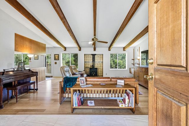 3707 Witt Rd, Auburn, CA 95602
