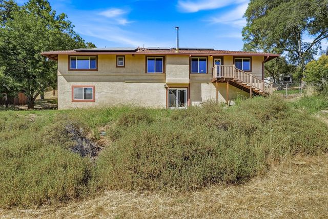 3707 Witt Rd, Auburn, CA 95602
