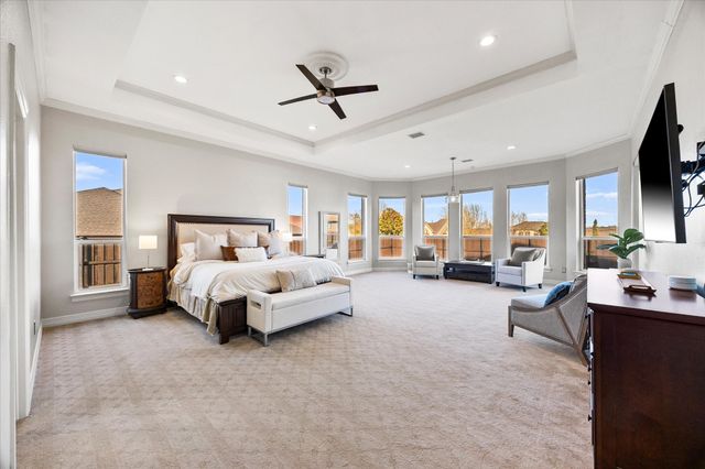 912 Country Club Drive, Heath, TX 75032