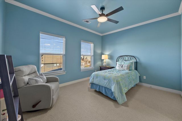 912 Country Club Drive, Heath, TX 75032