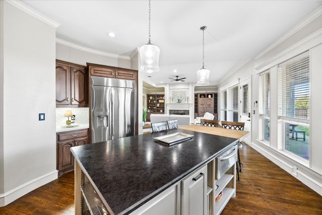 912 Country Club Drive, Heath, TX 75032