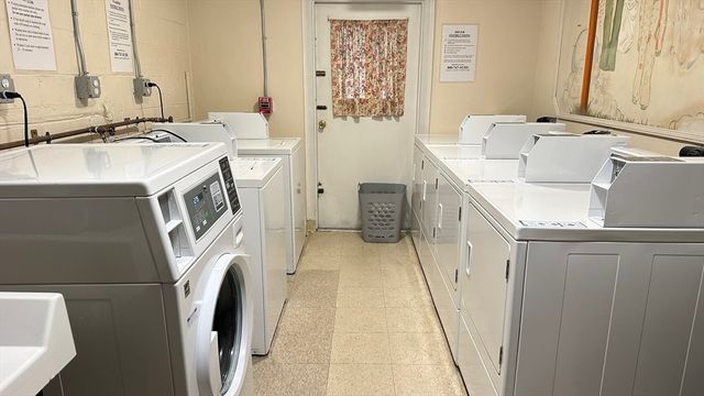 45 Oval Rd 46, Quincy, MA 02170