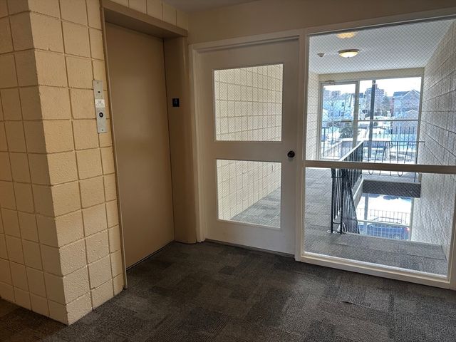 45 Oval Rd 46, Quincy, MA 02170