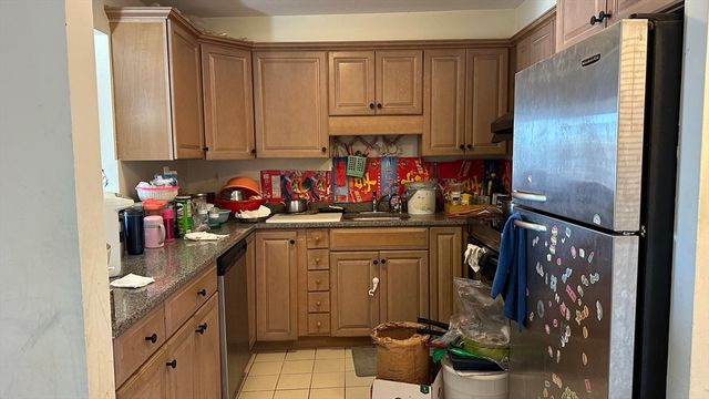 45 Oval Rd 46, Quincy, MA 02170