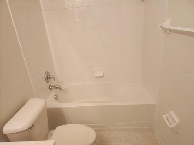 1043 ANDREW AVILES CIRCLE, Tampa, FL 33619